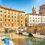 La Piccola Al Mare