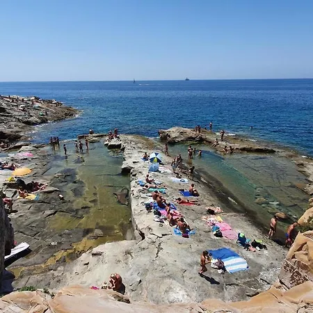 La Piccola Al Mare Apartment *
